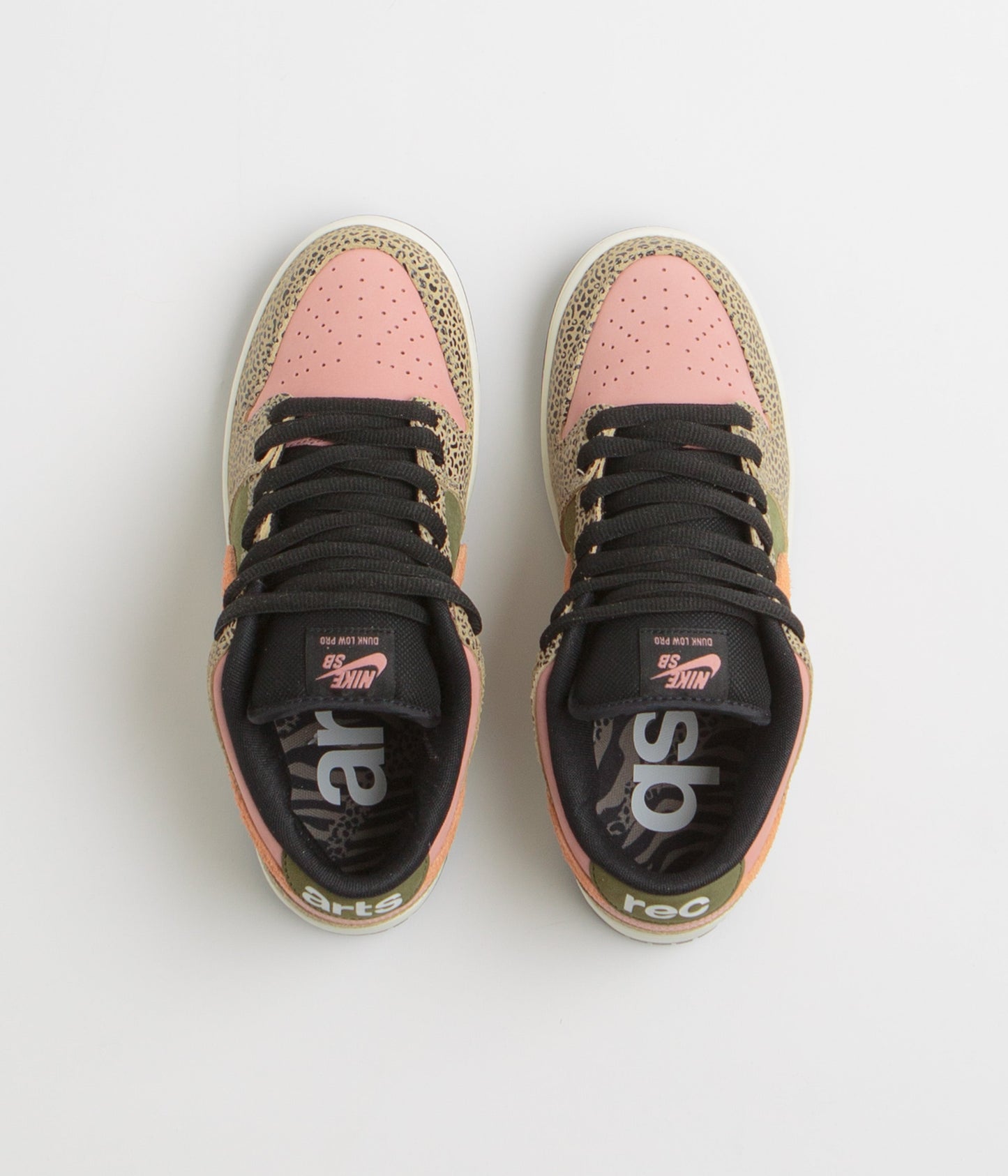 Nike SB x Arts-Rec Dunk Low Pro Shoes - Khaki / Amber Brown - Rough Green - Rust Pink