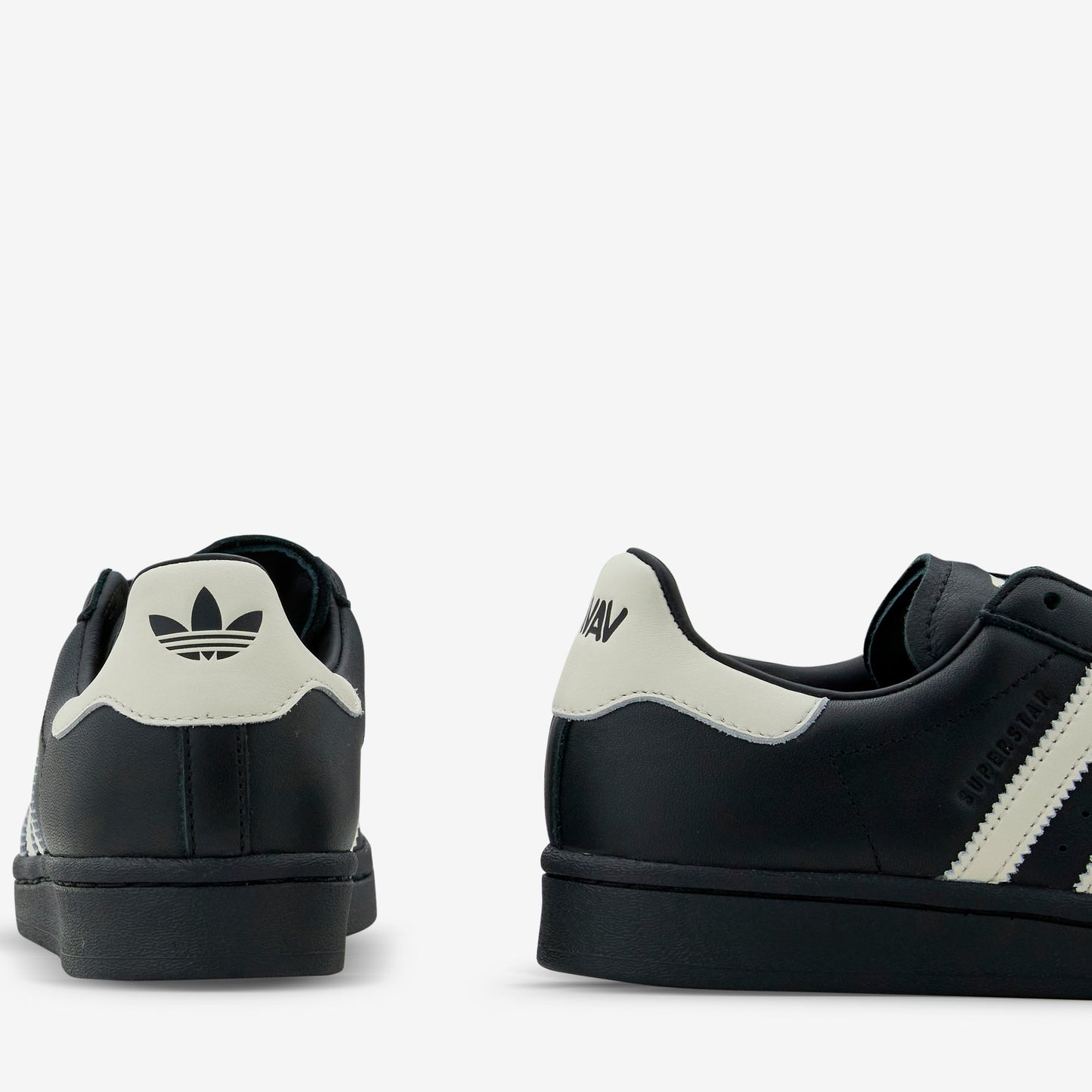 Avavav x Women's Superfinger Superstar Core Black | Cream White | Core Black