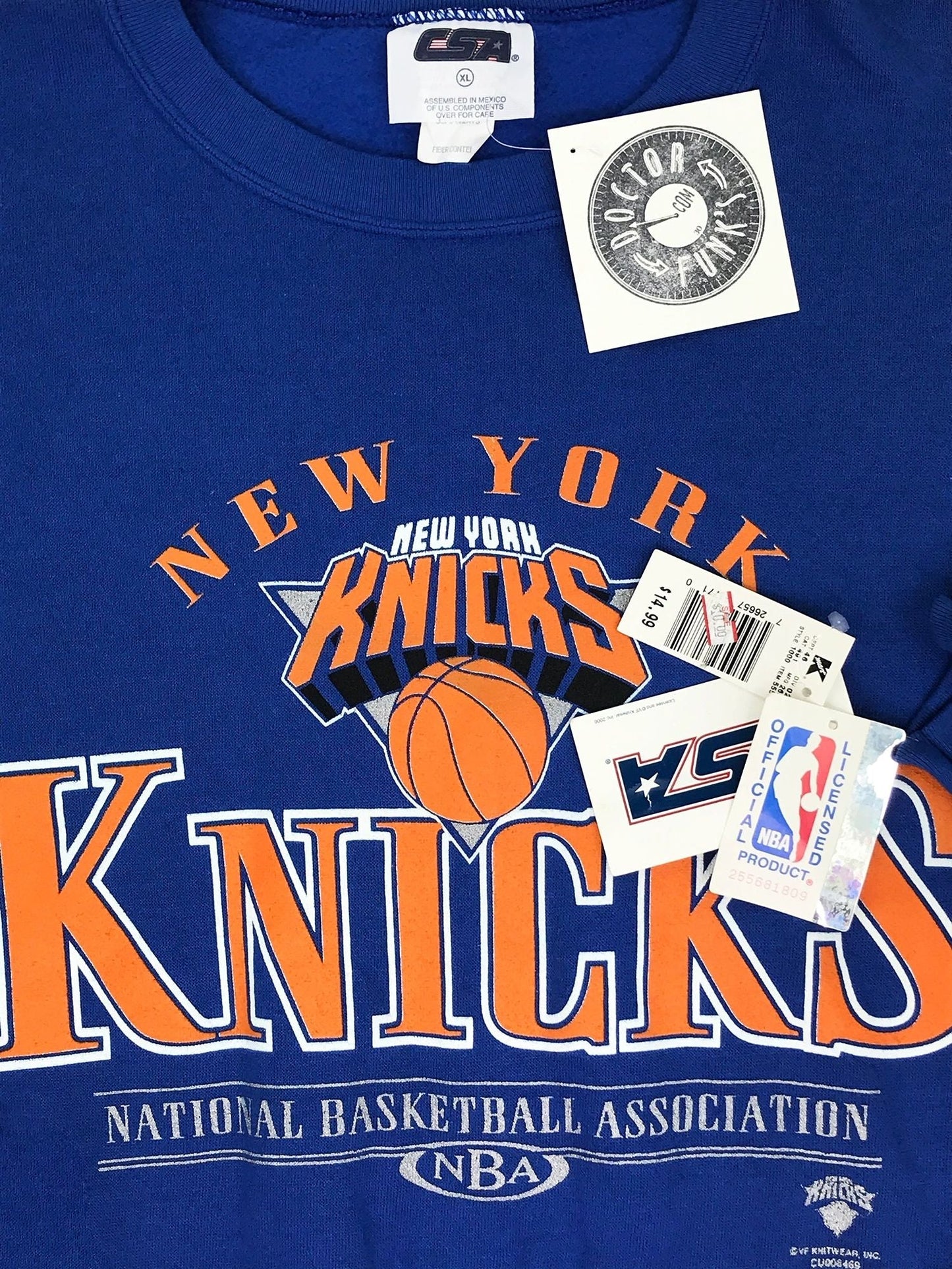 New York Knicks Large Graphic 90's Sweatshirt NEW