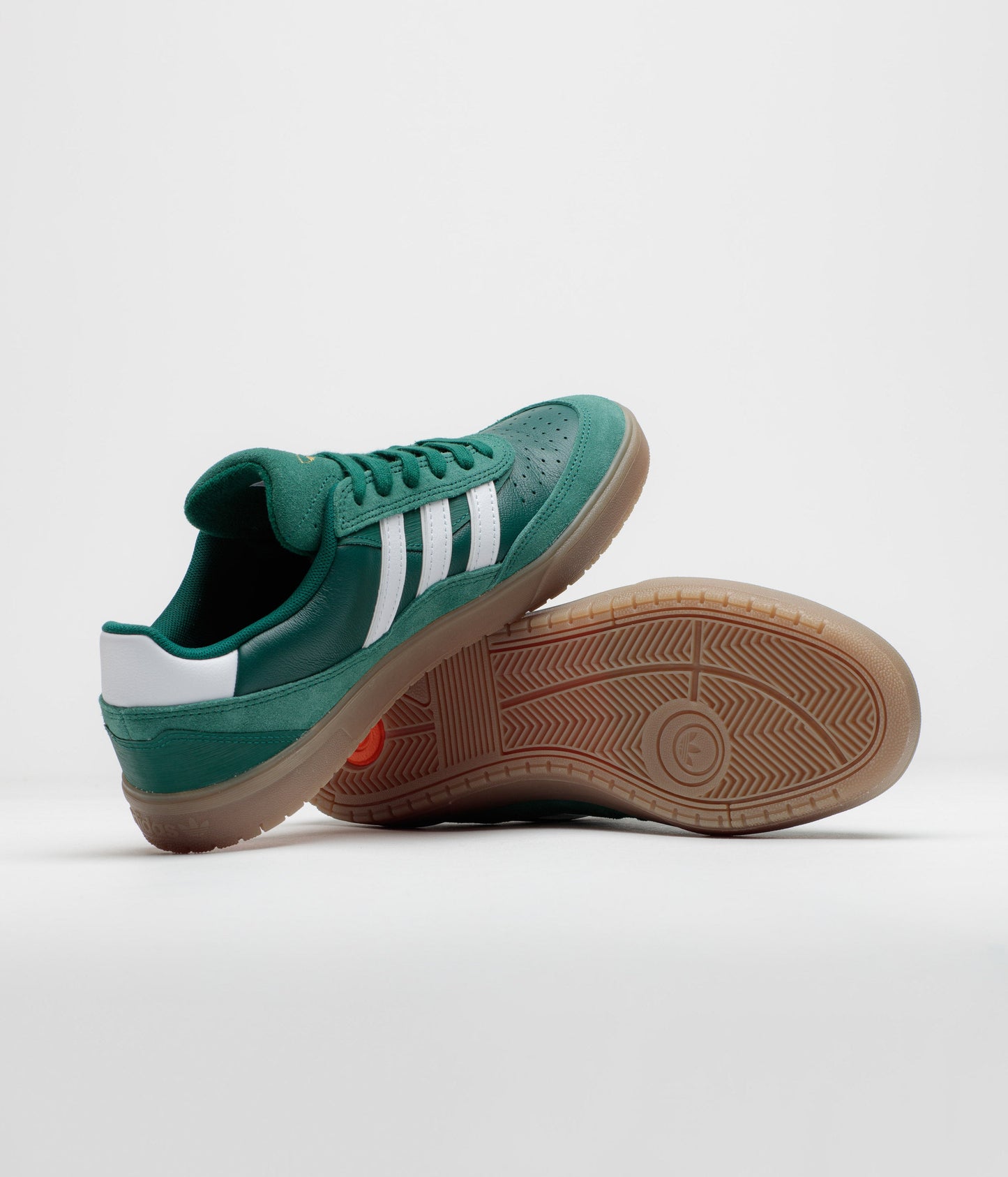 Adidas Tyshawn II Shoes - Collegiate Green / FTWR White / Gum5