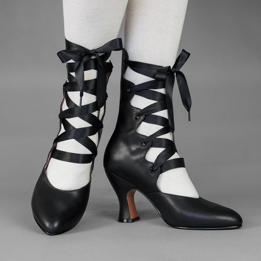 Tango Edwardian Boot (Black)