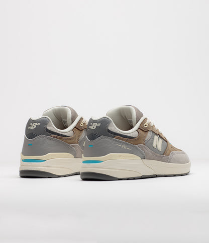 New Balance Numeric ‘Grey Days' 933 Andrew Reynolds Shoes - Marblehead