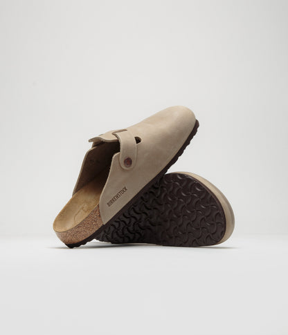Birkenstock Boston Oiled Leather Clogs - Tobacco Brown