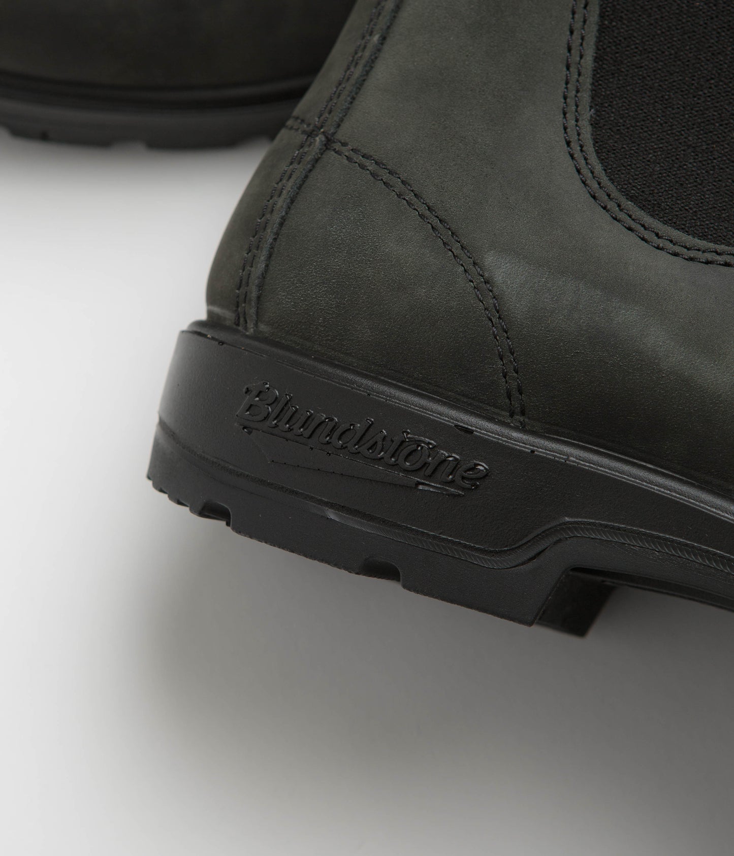 Blundstone 587 Shoes - Rustic Black