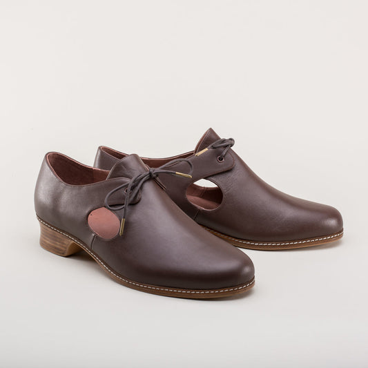 Marlowe Men's Renaissance Shoes (Brown)
