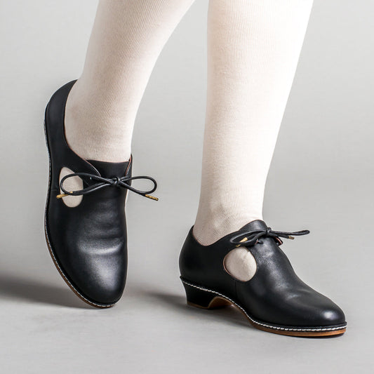 Mary Renaissance Shoes (Black)