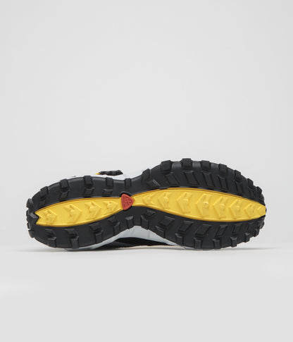 Nike ACG Phassad Shoes - Black / Yellow Zest - Metallic Silver