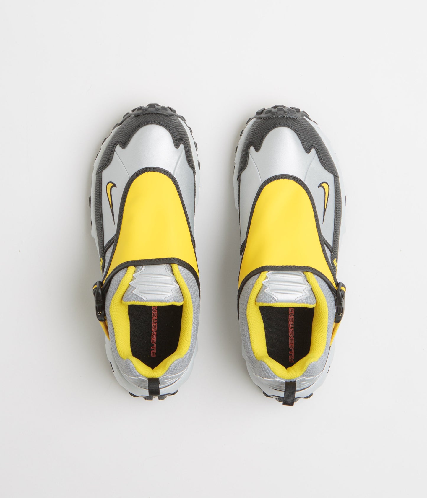 Nike ACG Phassad Shoes - Black / Yellow Zest - Metallic Silver