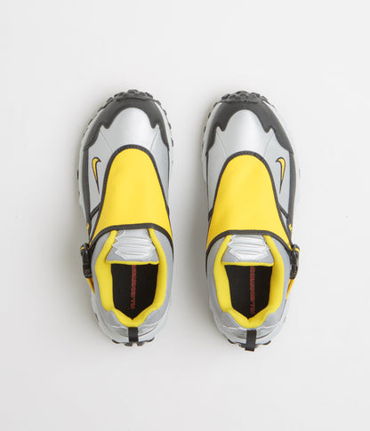 Nike ACG Phassad Shoes - Black / Yellow Zest - Metallic Silver