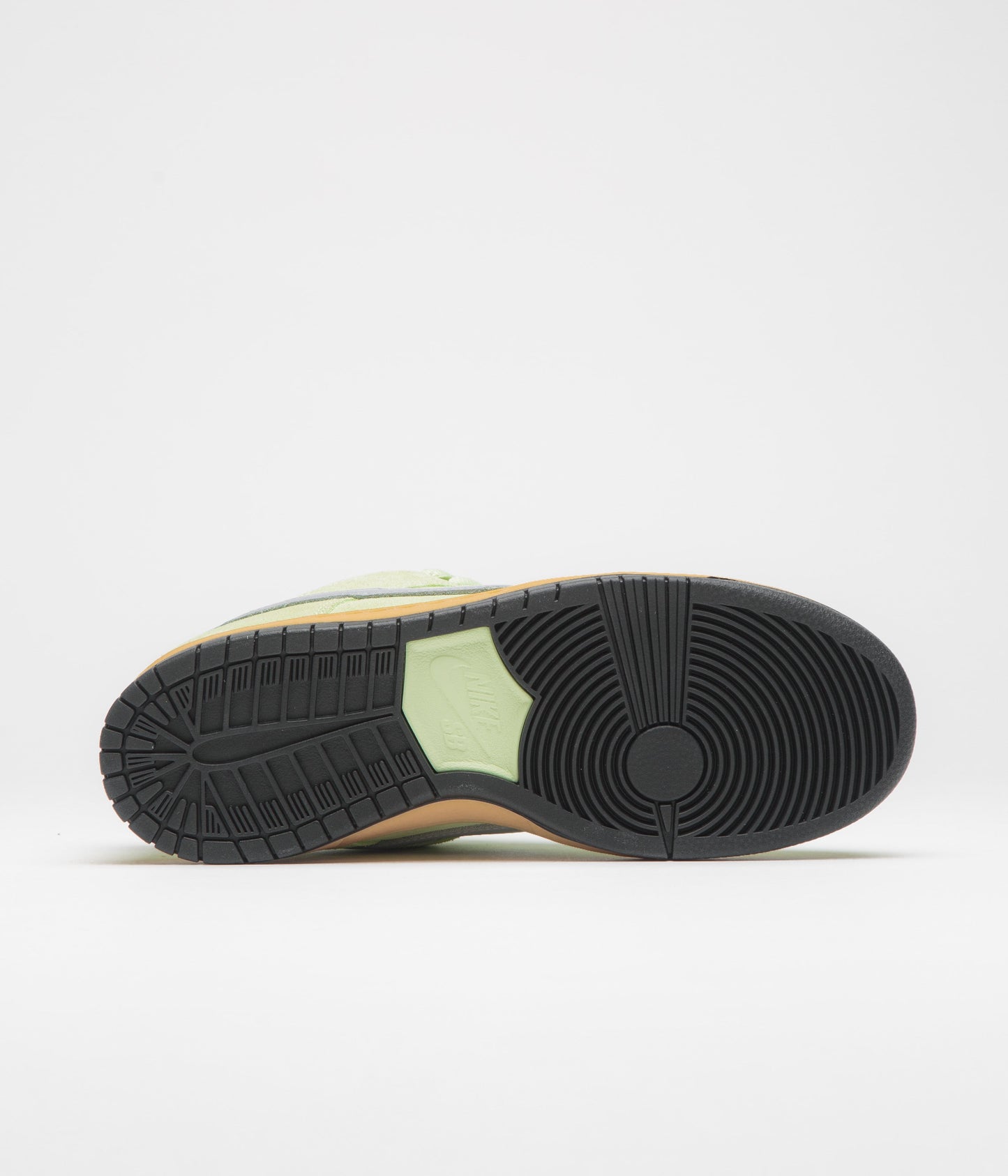 Nike SB Dunk Low Pro Premium 'Verdugo Mountain' Shoes - Pistachio Frost / Wolf Grey - Black