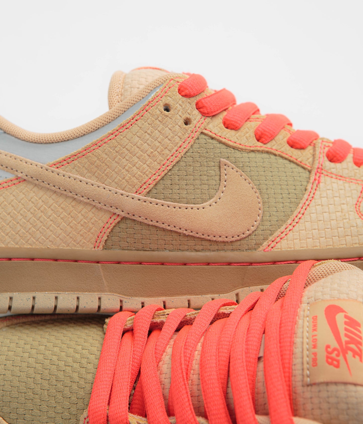 Nike SB Dunk Low Pro ‘Som Tum' Shoes - Canvas / Vachetta Tan - Parachute Beige