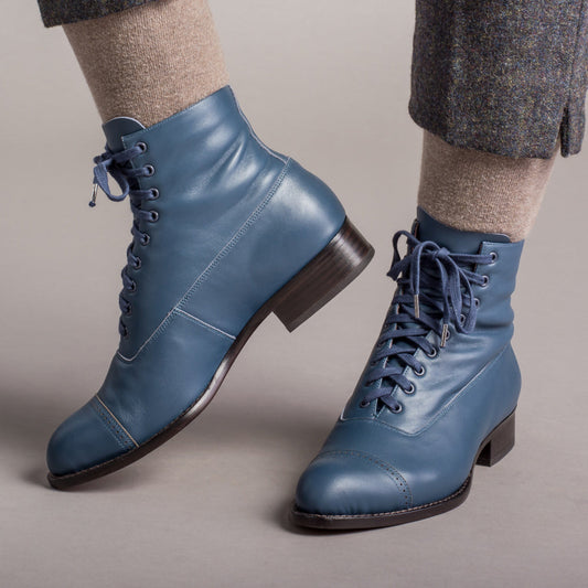 Rainey Vintage Lace-Up Boots (Blue)