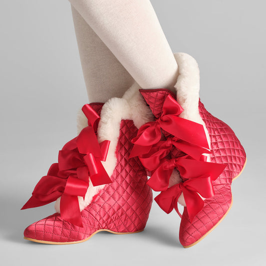 PRE-ORDER Victoria Carriage Boots (Red/Ivory)